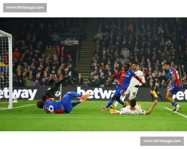 赛后全面数据分析揭示球员表现与球队战术变化