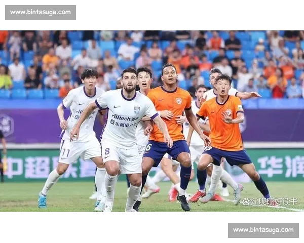 中超主客场比赛分析:球队表现差异与主场优势影响探讨